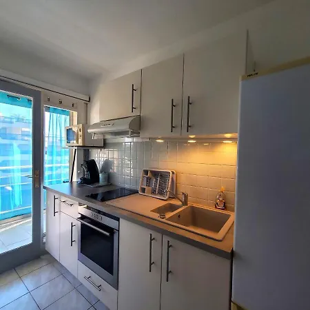T1 26m2 Avec Balcon Vue Apartment Frejus