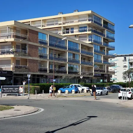 Apartment T1 26m2 Avec Balcon Vue